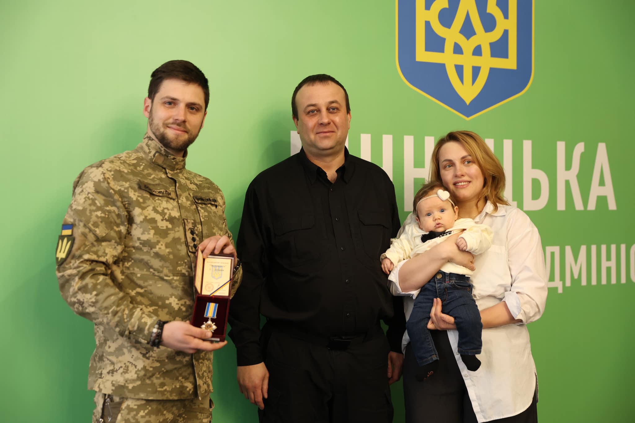 На Вінниччині вручили орден "За мужність" ІІІ ступеня військовому Єгору Болховітіну 