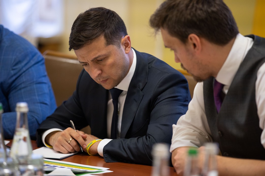 Володимир Зеленський підписав указ щодо підвищення якості доріг в Україні