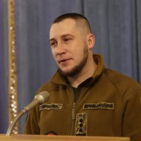 Командир  в/ч 3028 НГУ полковник Олег Мироненко