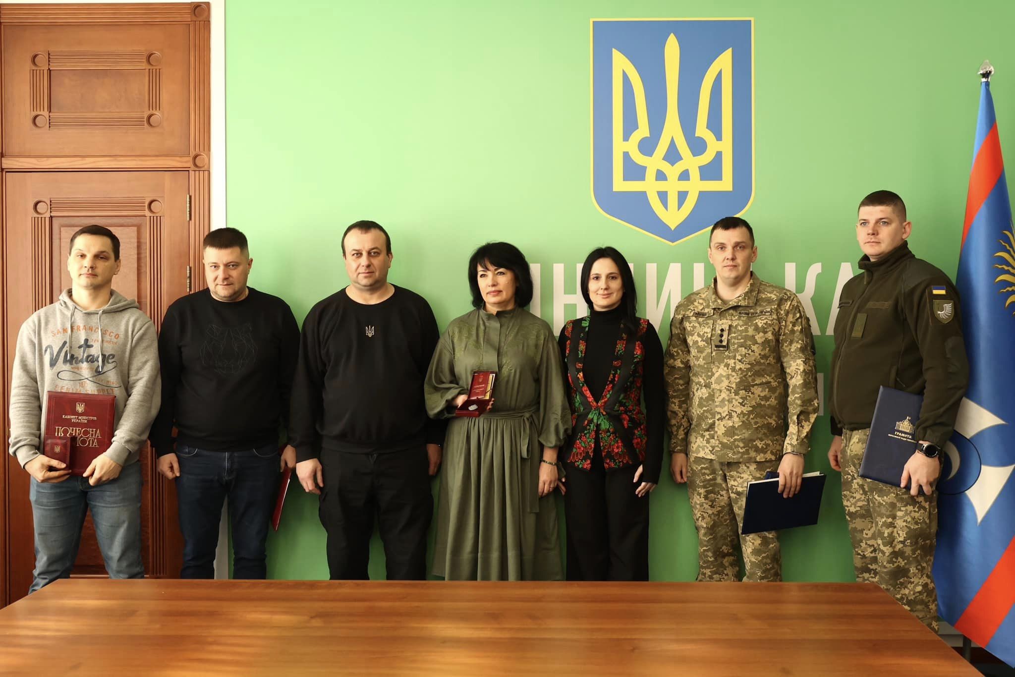 Захисників, медиків та волонтерів Вінниччини відзначили державними нагородами 