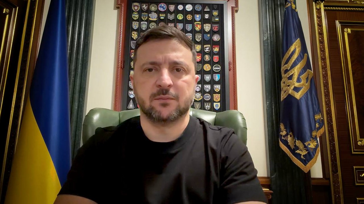 Дуже стараємось у новому році відновити обміни – звернення Президента