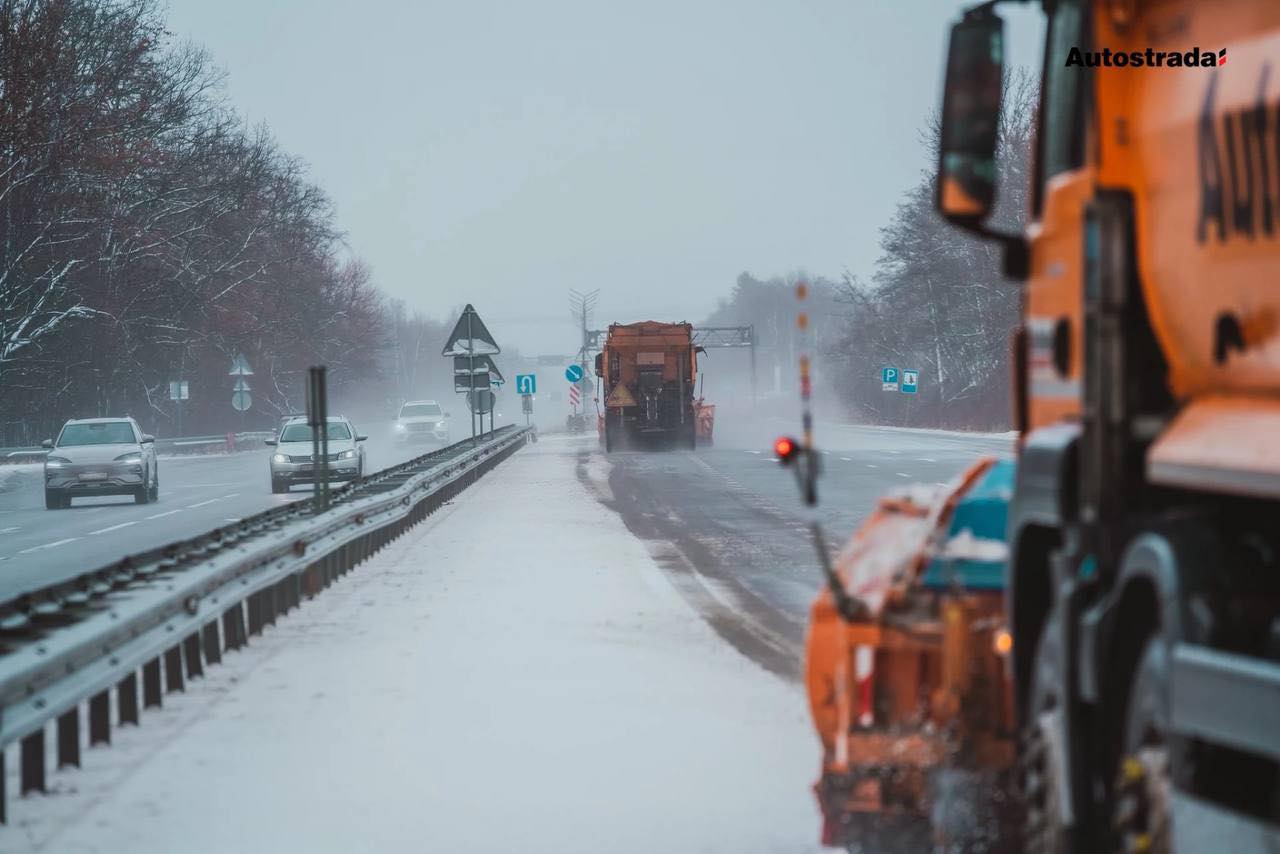 Станом на 4:00 наслідки погіршення погодних умов усунено