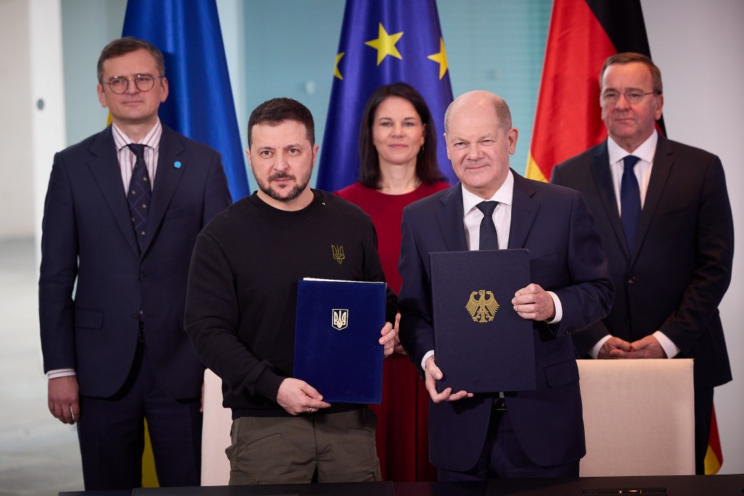 У Берліні Володимир Зеленський та Олаф Шольц підписали безпекову угоду між Україною та Німеччиною у межах Вільнюської декларації G7
