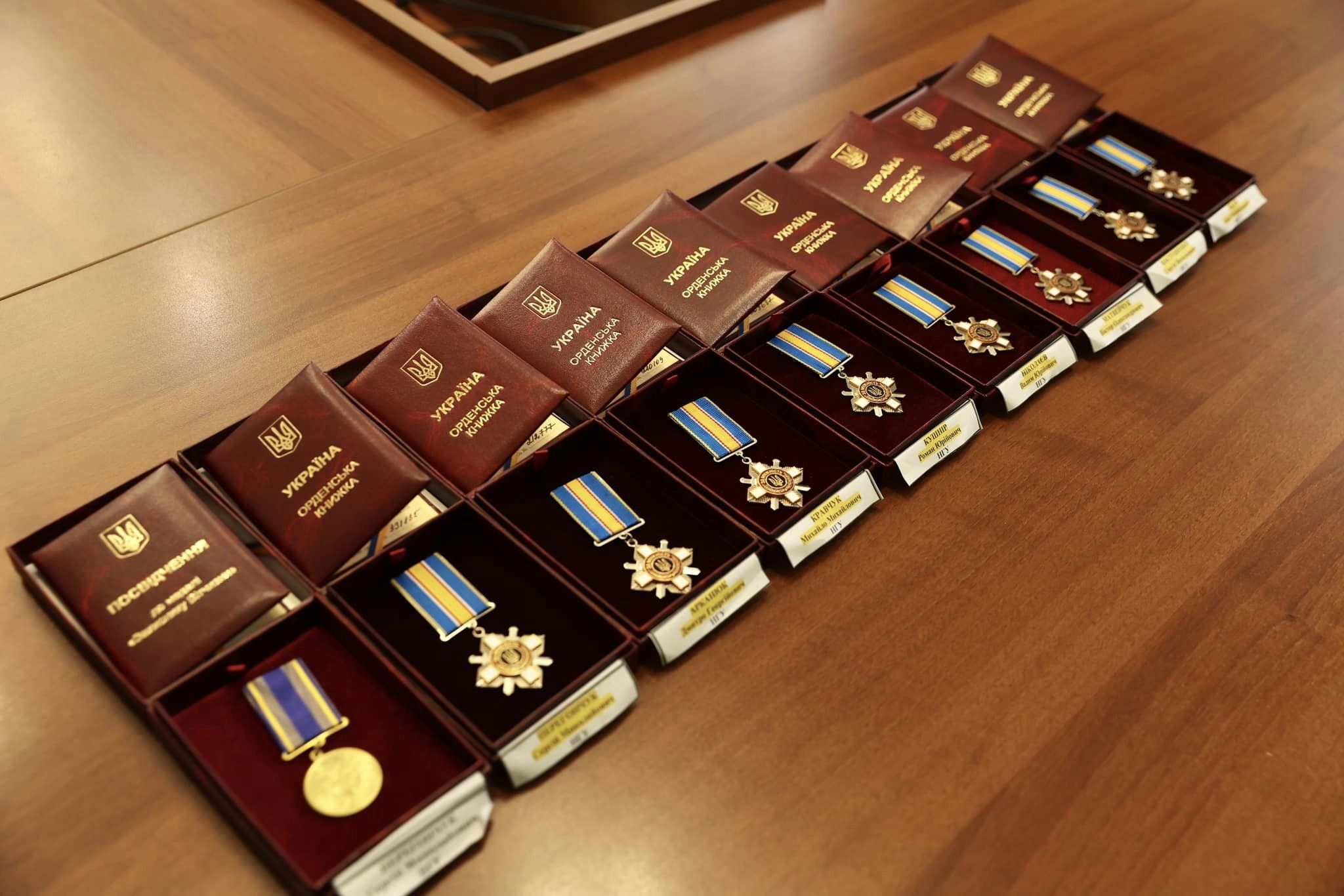 Родинам загиблих захисників з Вінниччини вручили державні нагороди  