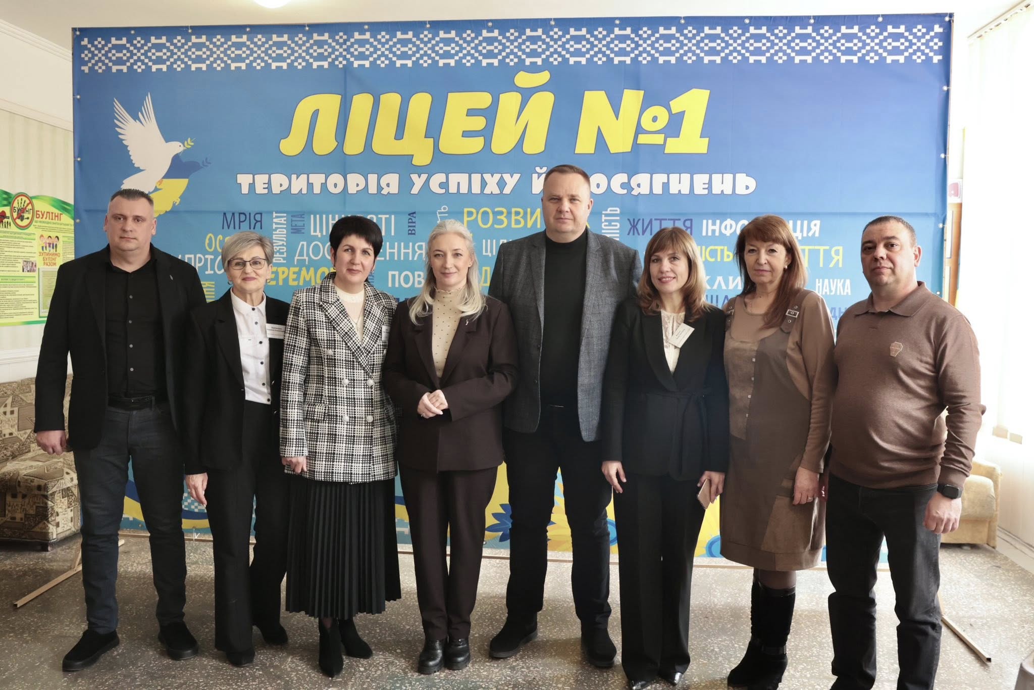 Начальниця ОВА Наталя Заболотна відвідала Могилів-Подільський ліцей №1, де створено сучасний освітній простір