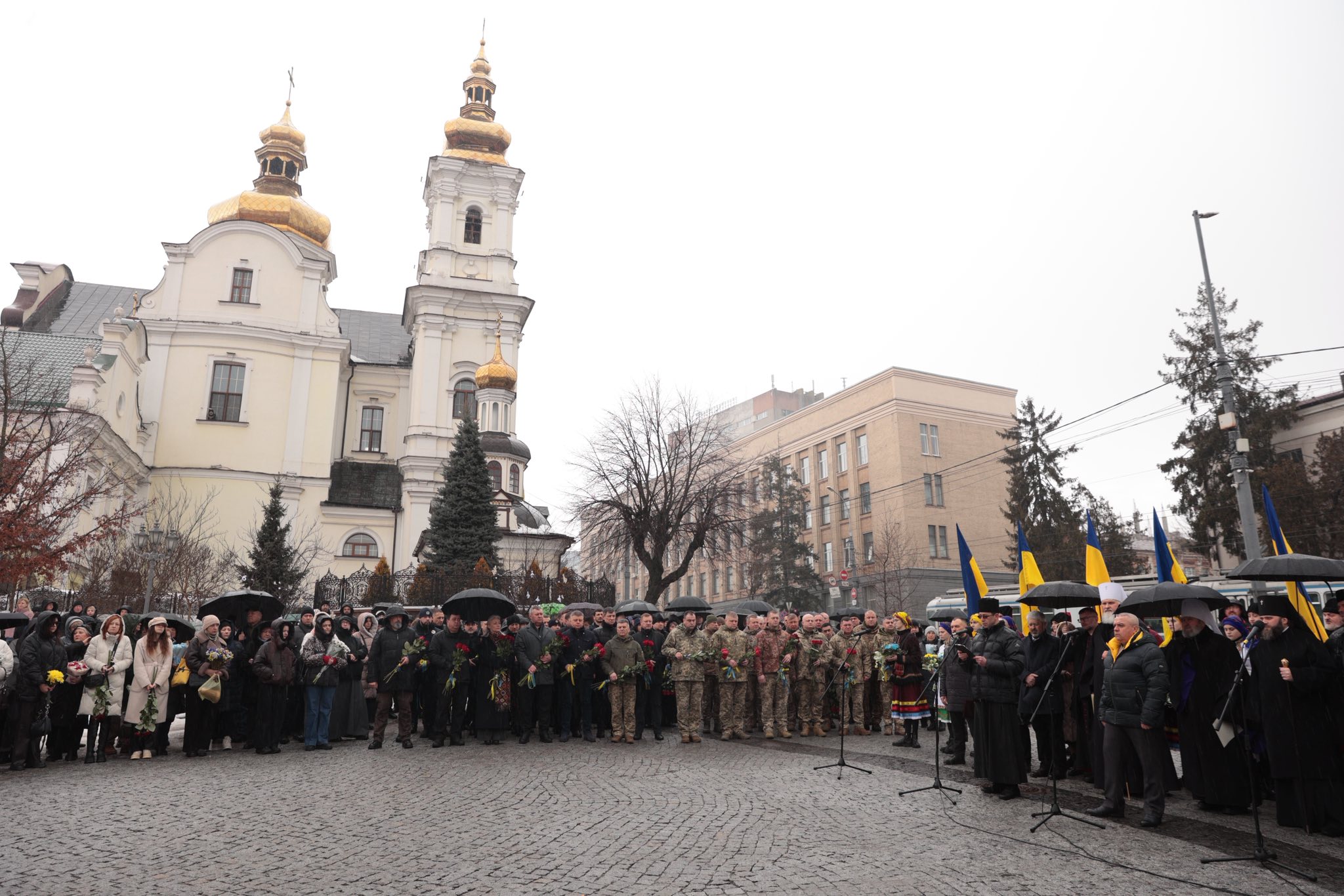 На Вінниччині у четверту річницю повномасштабного вторгнення вшанували пам’ять загиблих Героїв