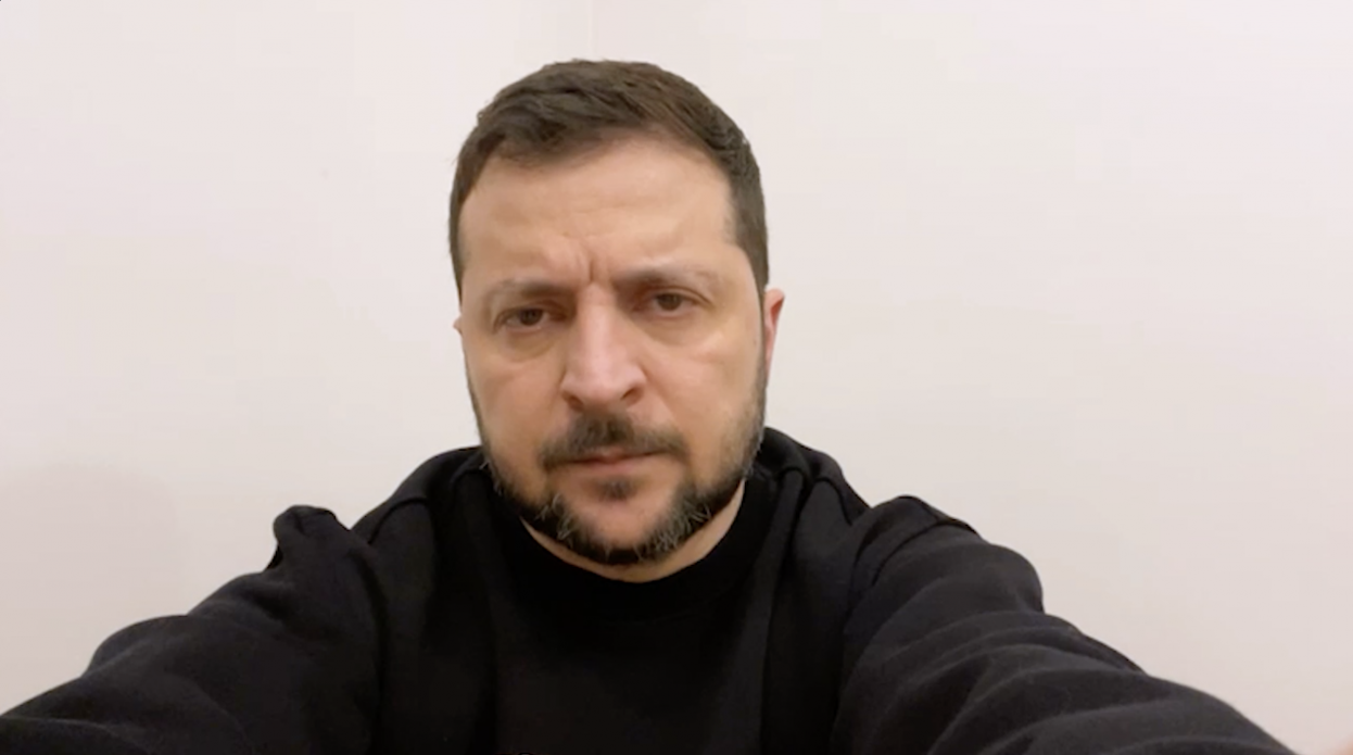 Вигнати окупанта, очистити нашу землю від слідів держави-зла, покарати терористів – наші завдання, які ми виконаємо – звернення Президента України 