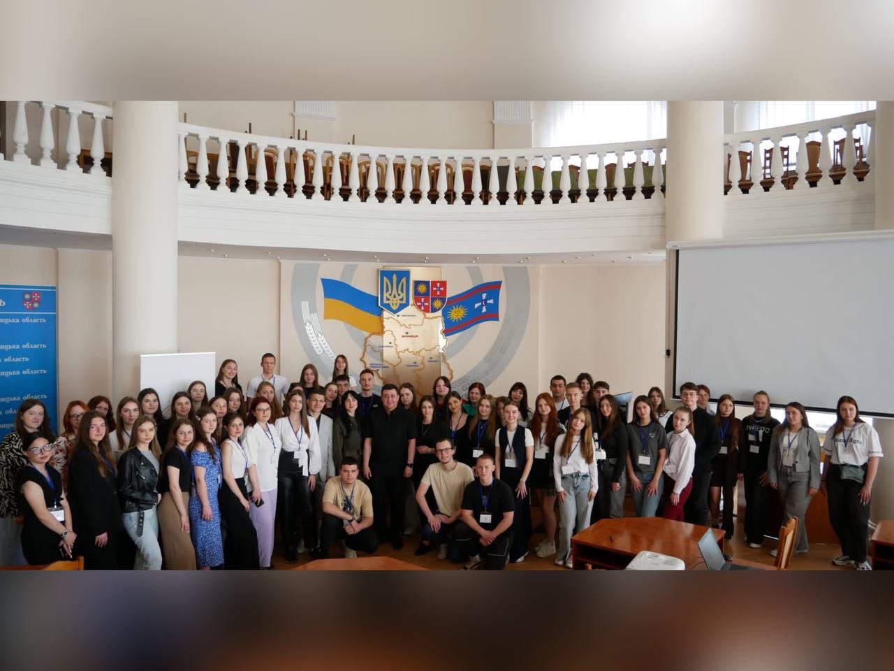 заступник начальника ОВА Андрій Кавунець та учасники заходу