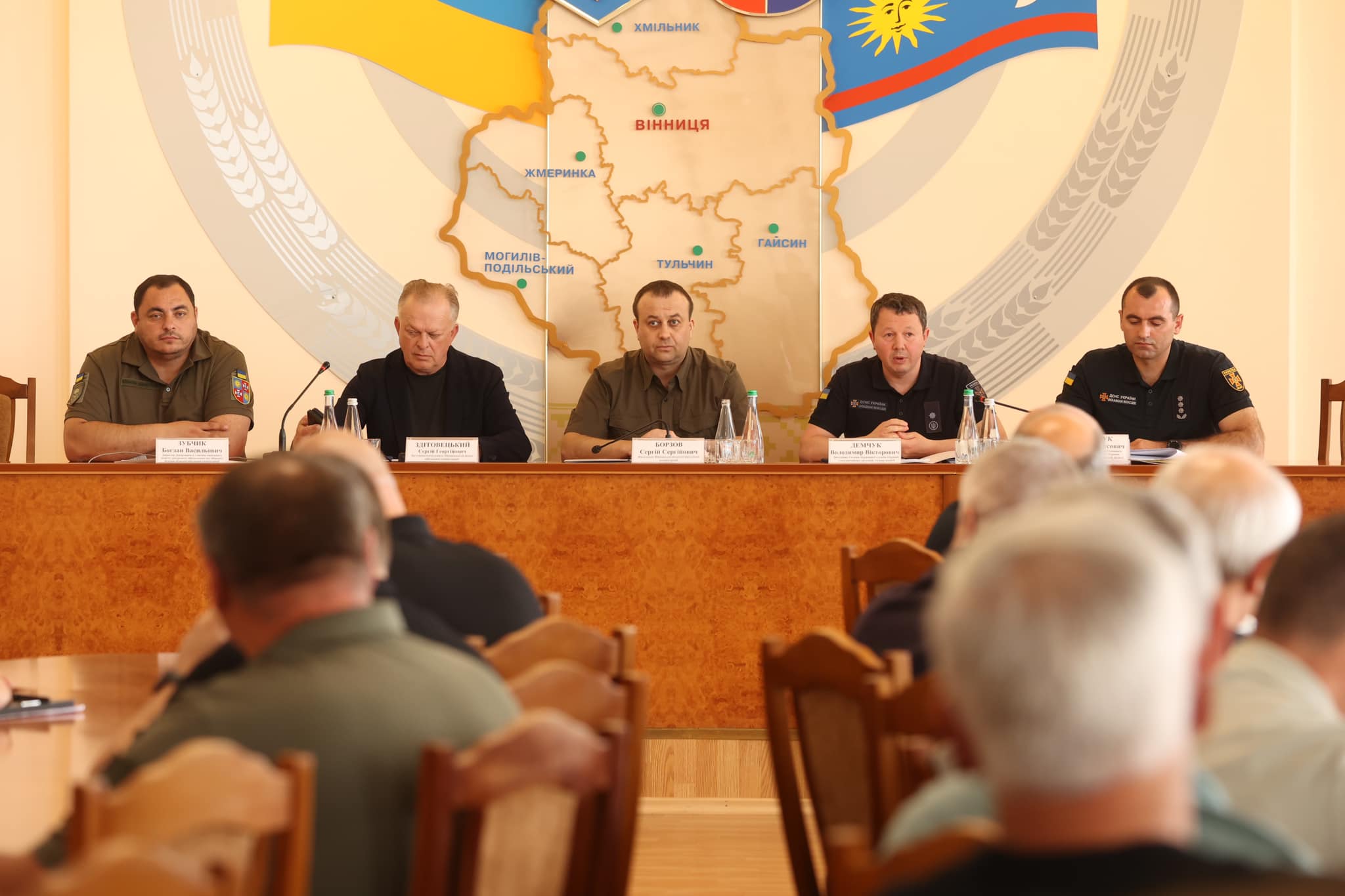 Начальник ОВА Сергій Борзов та учасники засідання