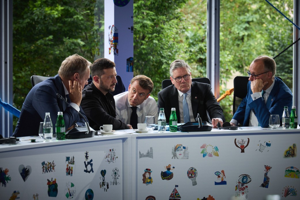 Лідери України, Франції, Великої Британії, Німеччини та Польщі провели телефонну розмову з Президентом США Дональдом Трампом 