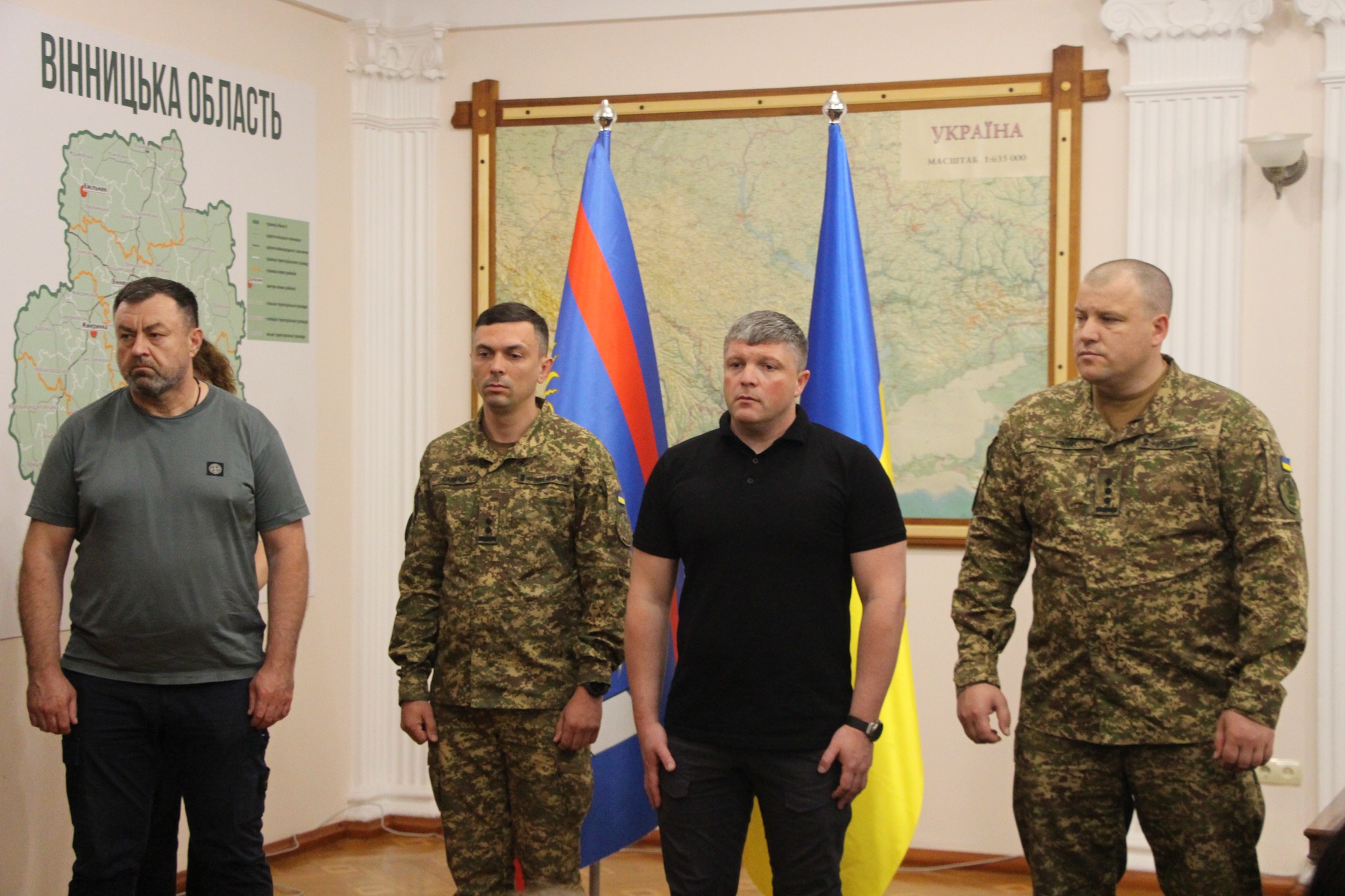 На Вінниччині родинам загиблих захисників вручили посмертні державні нагороди