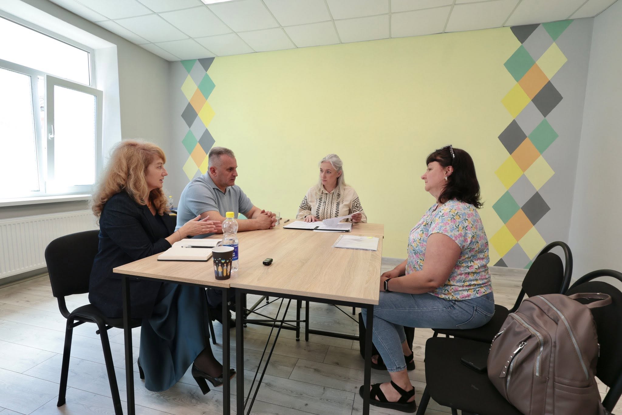 Начальниця ОВА Наталя Заболотна та учасники заходу