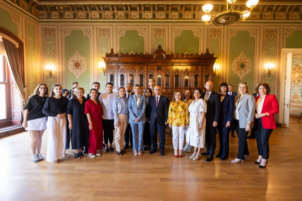 Перша леді України Олена Зеленська під час візиту до Туреччини