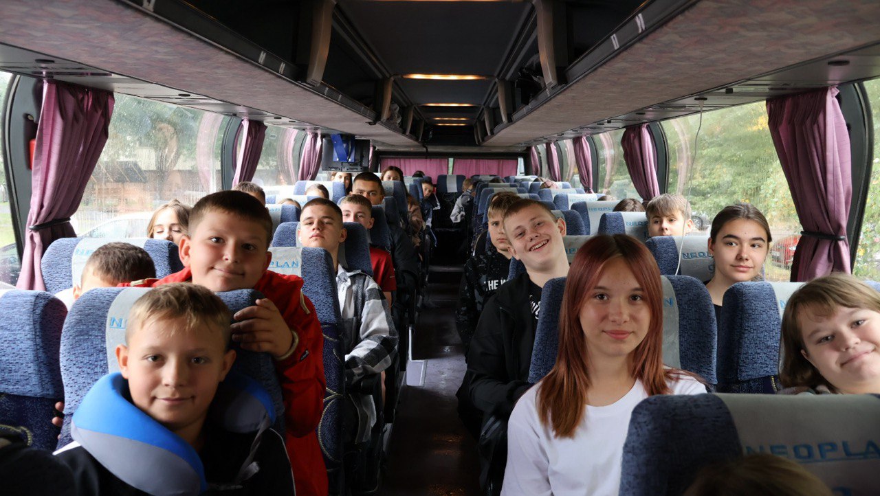 230 дітей Захисників та Захисниць України вирушили на відпочинок до Закарпаття