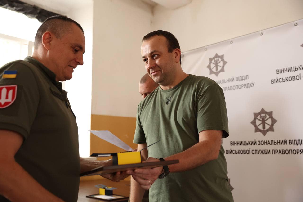 В області відзначили військовослужбовців Вінницького зонального відділу Військової служби правопорядку з нагоди Дня захисників і захисниць України 