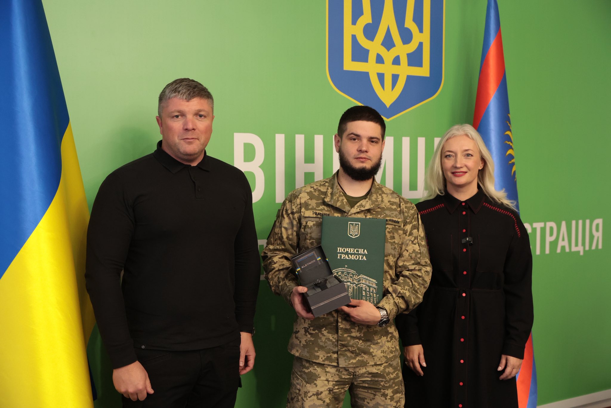У День Захисників і Захисниць України Перша заступниця начальника ОВА Наталя Заболотна зустрілася з керівниками підрозділів ЗСУ та СБУ у Вінницькій області