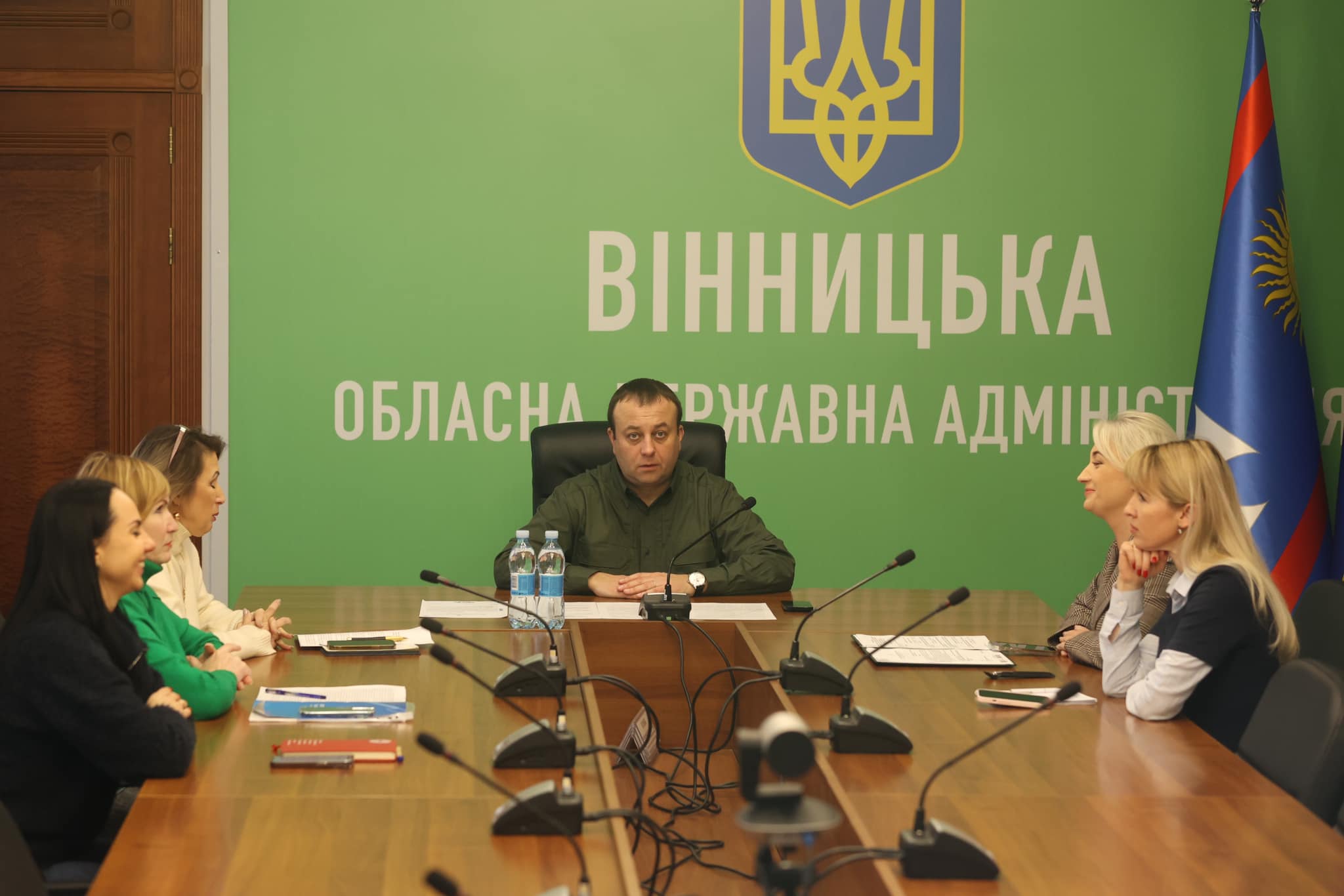 Начальник ОВА Сергій Борзов та учасники засідання