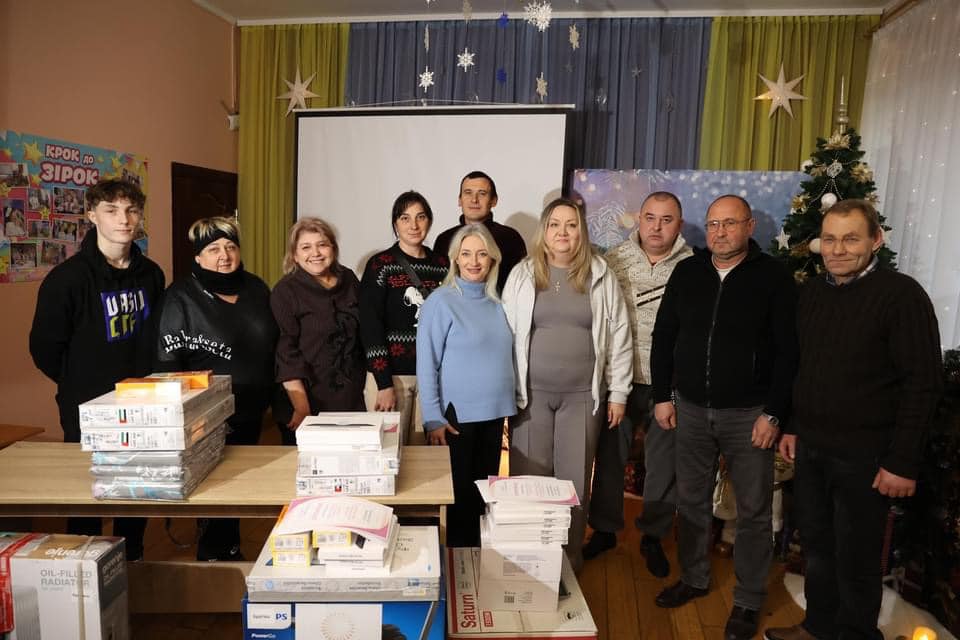 Перша заступниця Начальника ОВА Наталя Заболотна, начальник Служби у справах дітей ОВА Тетяна Дорош та учасники заходу