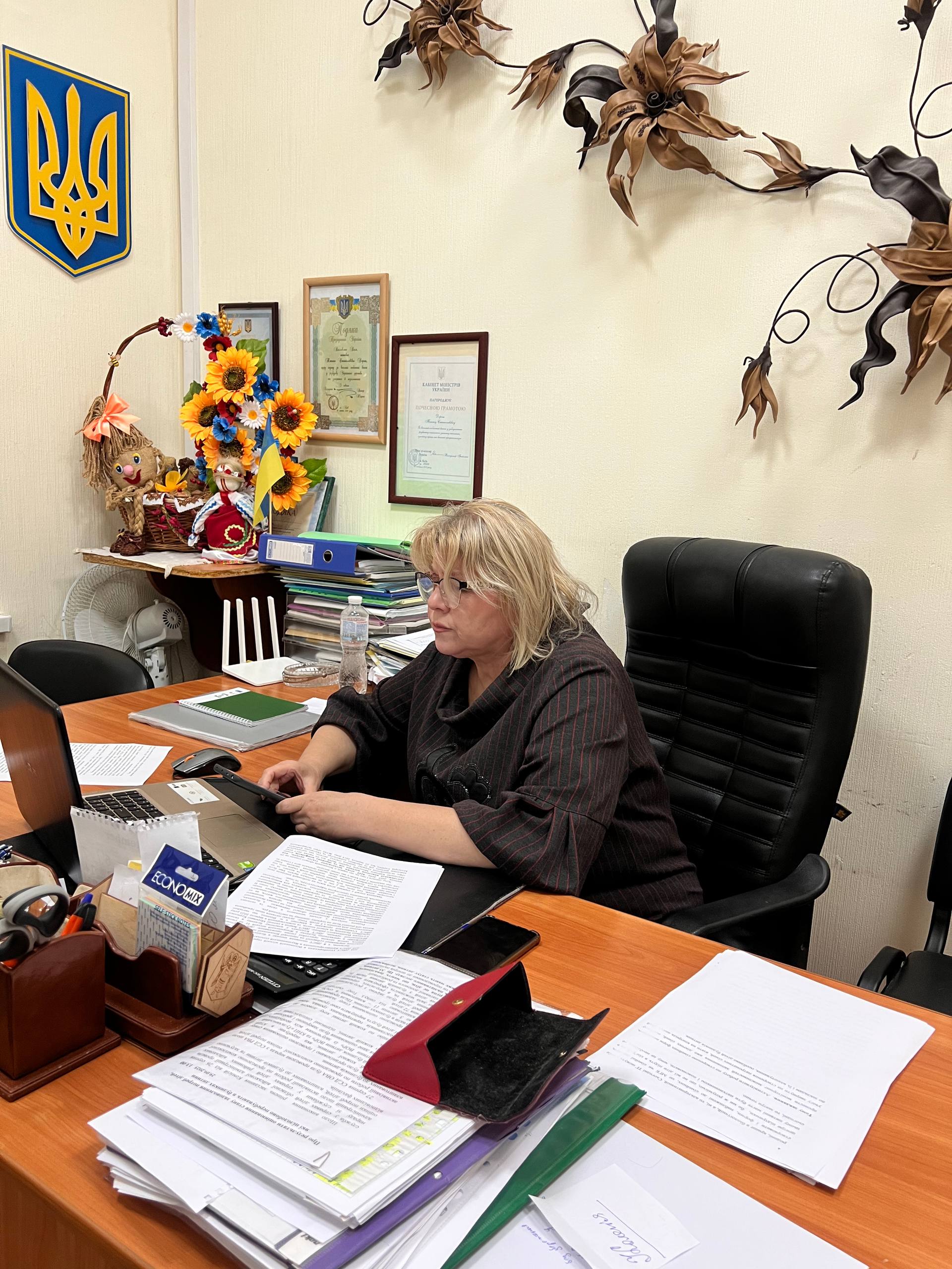 Дорош за столом