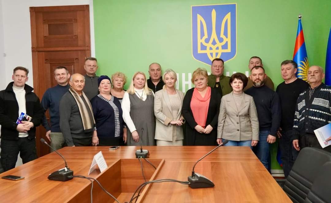 Групове фото учасників наради