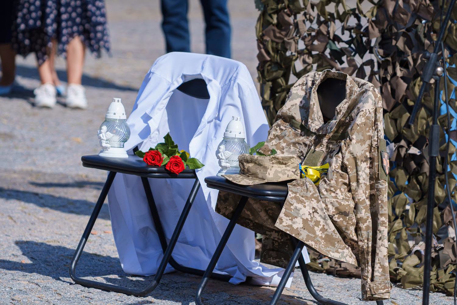 Вінниччина вшанувала пам'ять медичних працівників, які загинули, рятуючи життя інших.