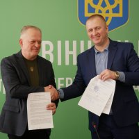 заступник начальника ОВА Сергій Здітовецький, заступник Міністра молоді та спорту України Олексій Нікітенко