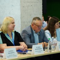 Учасники засідання
