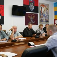 Учасники засідання