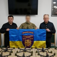 заступник начальника ОВА Сергій Здітовецький, заступник начальника ОВА Андрій Кавунець та військовий
