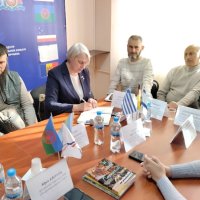  Фото учасників наради