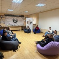 учасники заходу «День спільнодії: Ти як? Допомога завжди поруч»