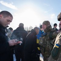 фото звільнених з полону українців