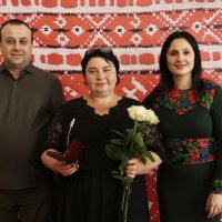 Начальник ОВА Сергій Борзов, народна депутатка України Ірина Борзова та учасниця заходу