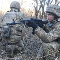Військові під час навчань вдосконалюють бойові навички