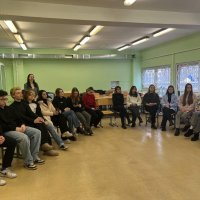 регіональна координаторка Всеукраїнської програми ментального здоров’я «Ти як?» у Вінницькій області Олена Бессараба та учасники заходу