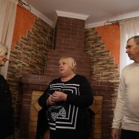 Перша заступниця Начальника ОВА Наталя Заболотна та родина Кривогорніциних 