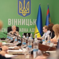 Перша заступниця начальника ОВА Наталя Заболотна та учасники заходу
