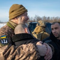 фото звільнених з полону українців