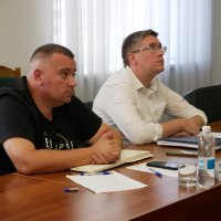 учасники брифінгу