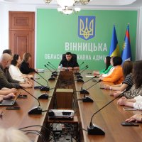 Заступник Начальника ОВА з питань цифрового розвитку, цифрових трансформацій і цифровізації (CDTO) Андрій Кавунець та учасники заходу до Дня психолога в ОВА