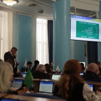 Учасники сесії