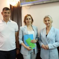 Перший заступник Начальника ОВА Наталя Заболотна, заступник голови обласної Ради Анатолій Ткач та учасниця заходу