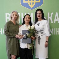 Перший заступник Начальника ОВА Наталя Заболотна та Народна депутатка України Ірина Борзова і учасниця заходу