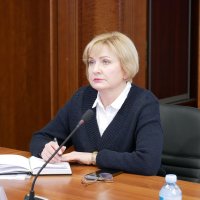 учасниця наради