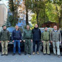 Начальник ОВА Сергій Борзов з людьми