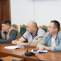 Учасники засідання