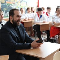 Тимчасово Повірений у справах Республіки Польща в Україні Пйотр Лукасєвіч та учасники заходу