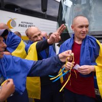 Звільнені з полону захисники