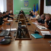 Заступник Начальника ОВА Олександр Піщик та учасники засідання