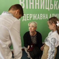 Перша заступниця Начальника ОВА Наталя Заболотна під час вручення посмертних нагород